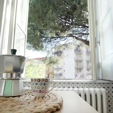Ulisse Apartment *